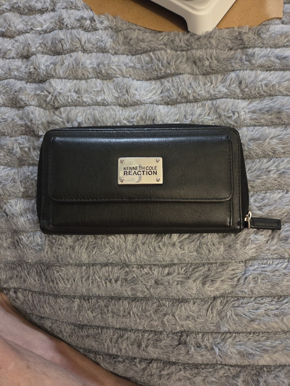 Kenneth Cole Reaction Black Leatherette Zip-Around Wallet with Logo Plaque